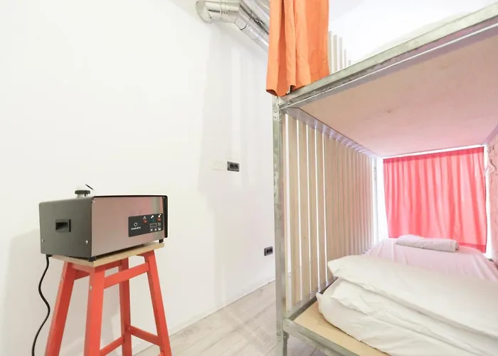 Hostels in Bologna