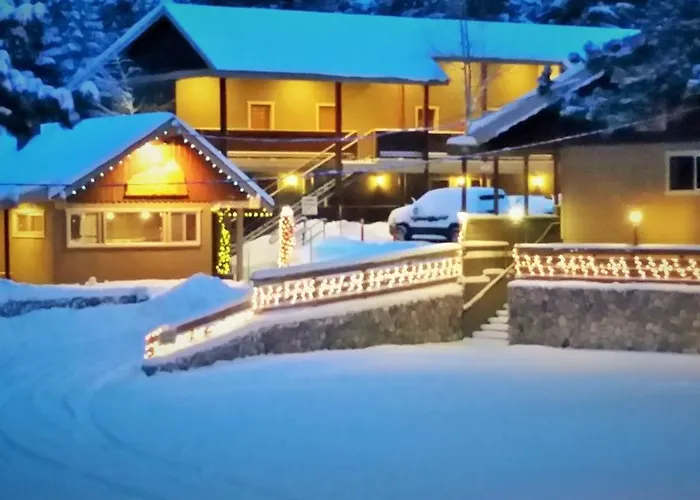 Motels in Yosemite National Park