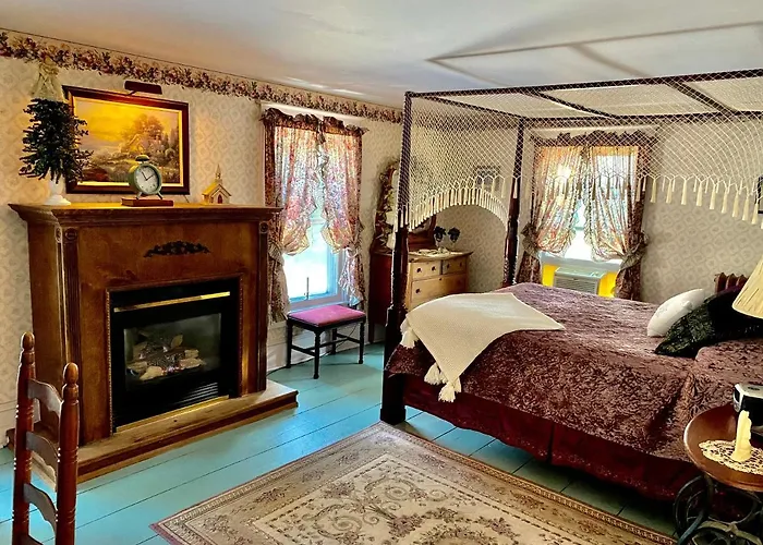 Bed and Breakfasts in Canandaigua
