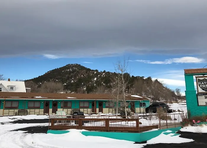 Motels in Cimarron
