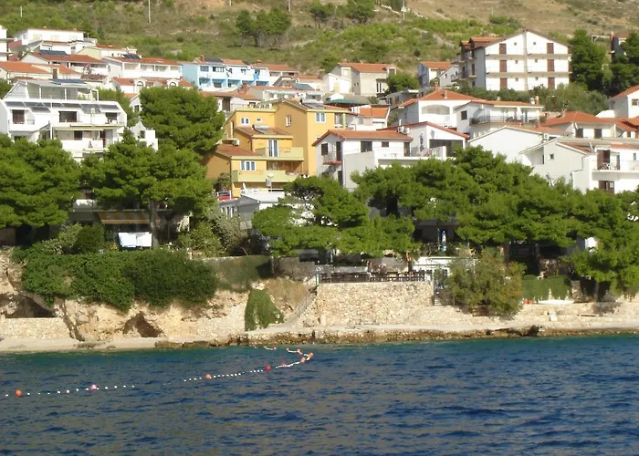 Top 6 Guest House in Omiš