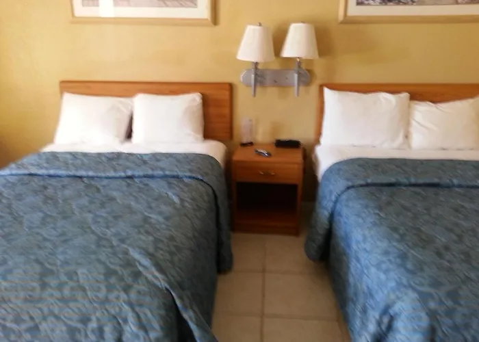Cheap Hotels in Mount Dora