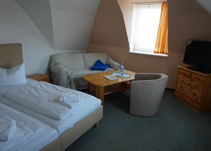 Günstige Hotels in Neustrelitz