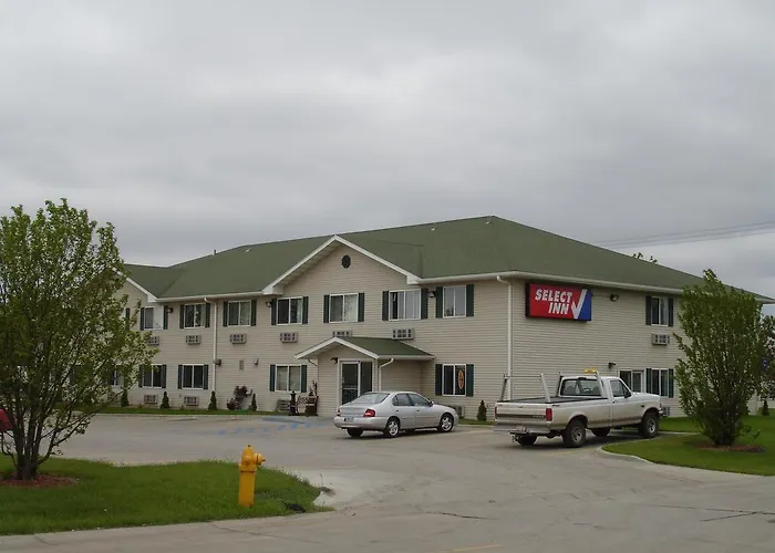 Motels in Grand Forks