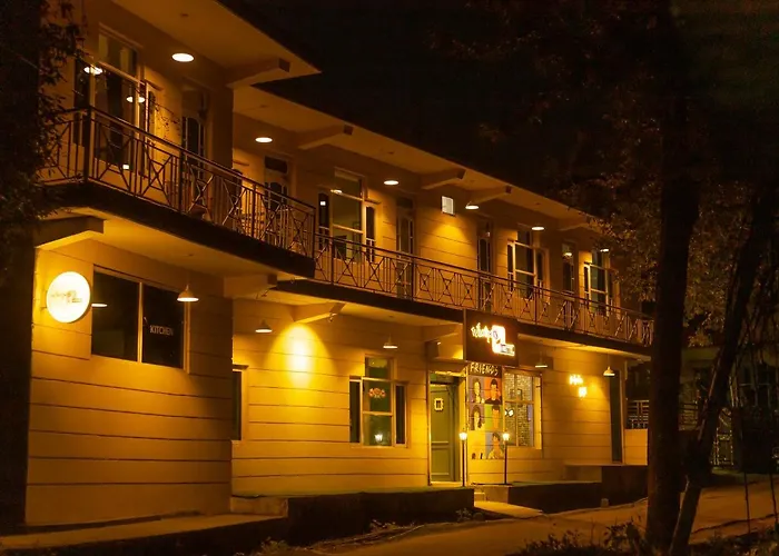 Hostels in Bir (Himachal Pradesh)