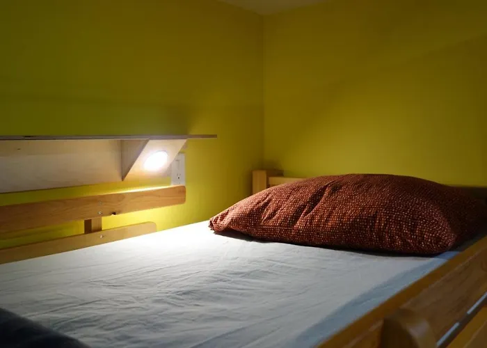 Hostels in Golden