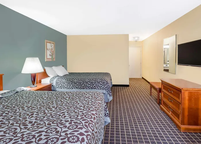 Motels in Portage