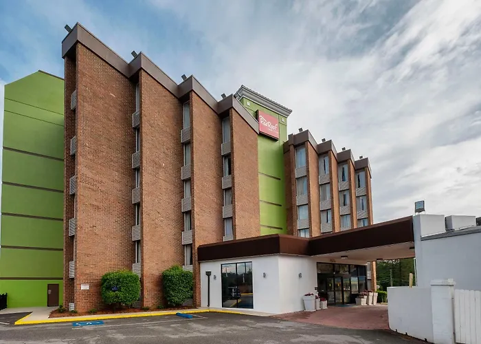 Motels in Thomaston