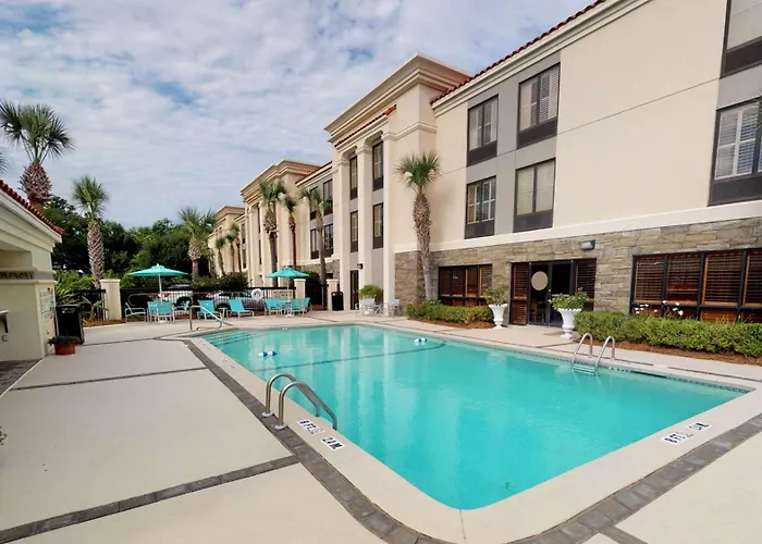 Cheap Hotels in St. Simons Island