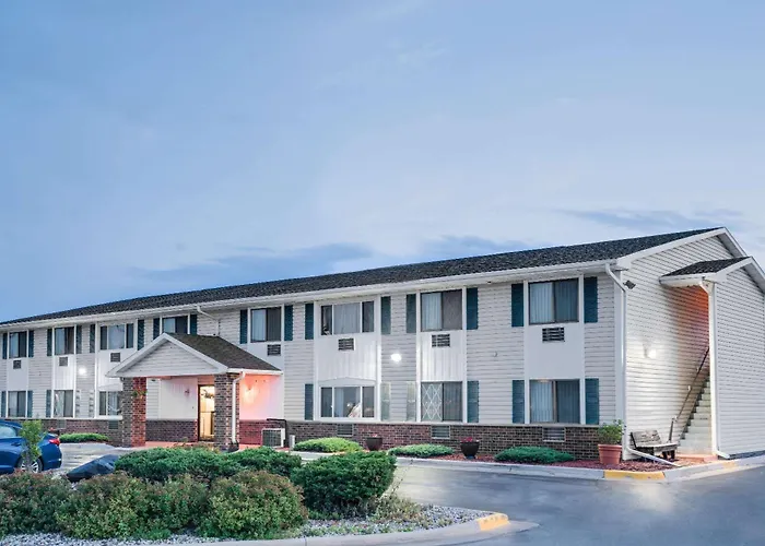 Motels in Tomah