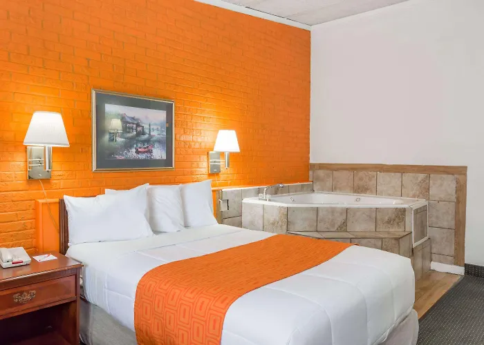 Motels in Daleville