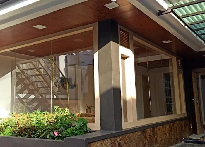 Bed and Breakfast in Shillong