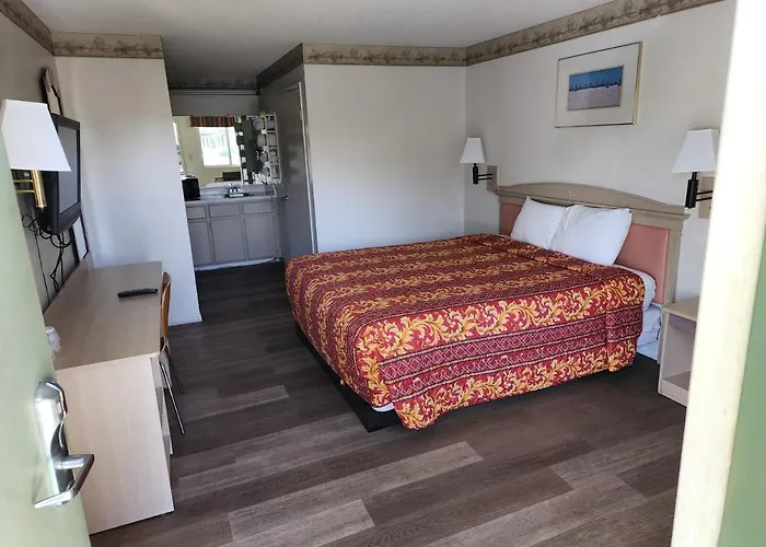 Motels in Lancaster