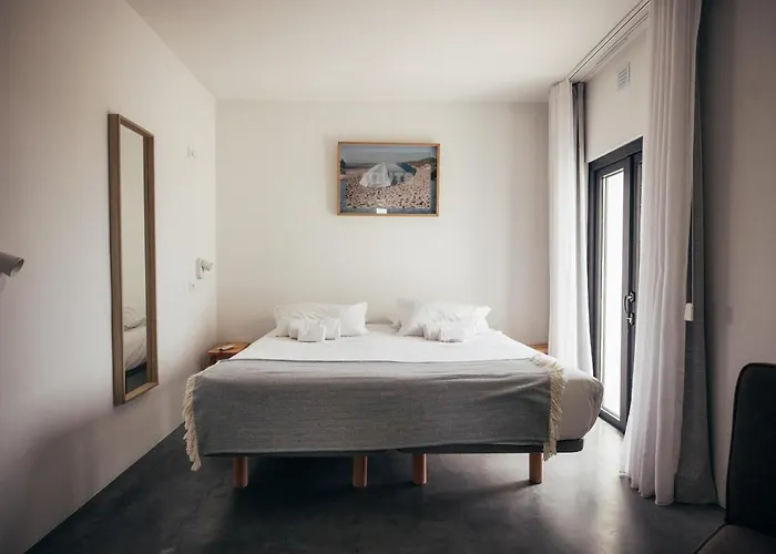 Hostels in Porto Covo