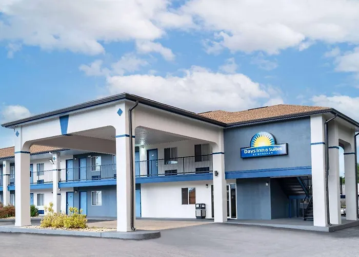 Motels in Winfield