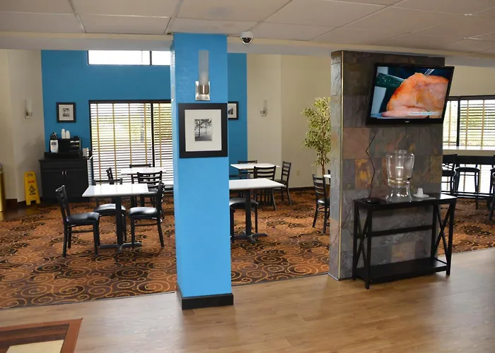 Motels in Lake City