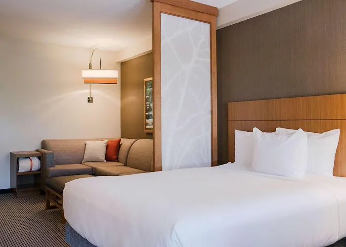 Cheap Hotels in Amherst