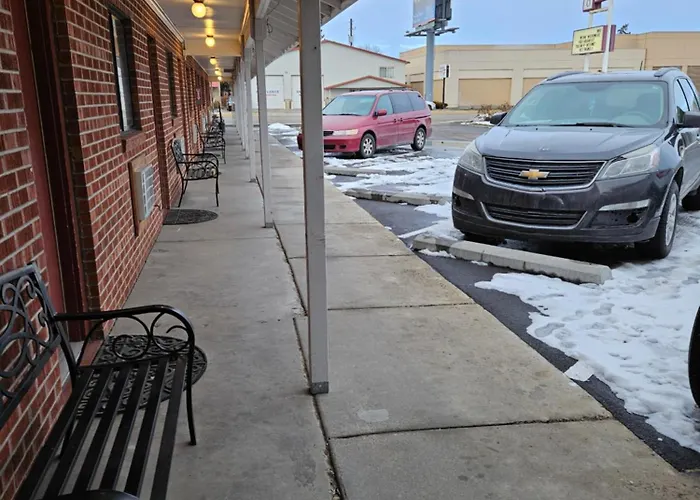 Motels in Kuna