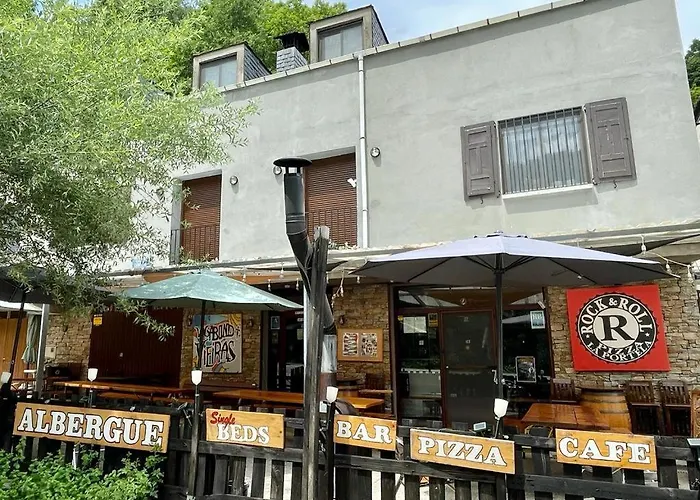 Hostels in La Portela de Valcarce