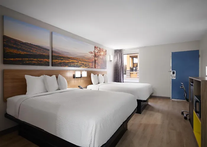 Motels in Troy
