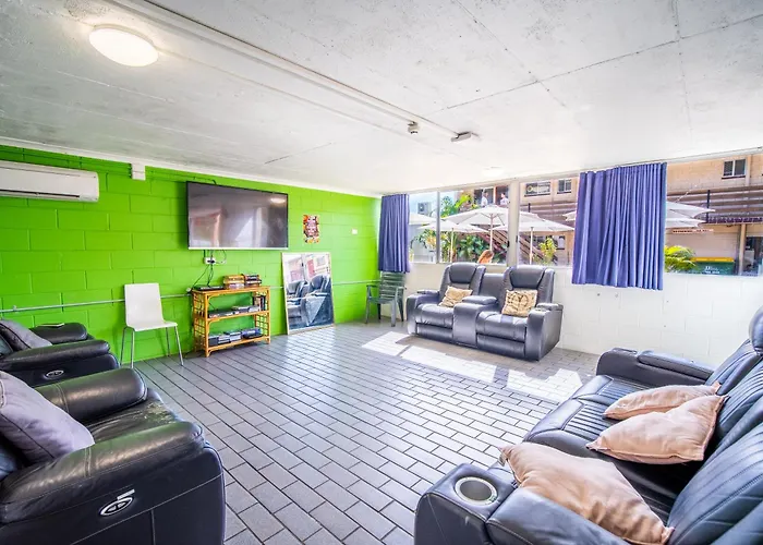 Hostels in Airlie Beach