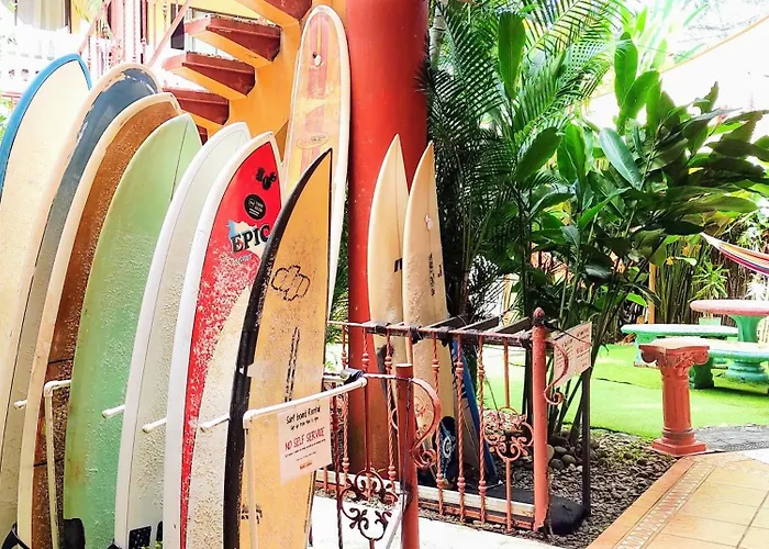 Hostels in Dominical