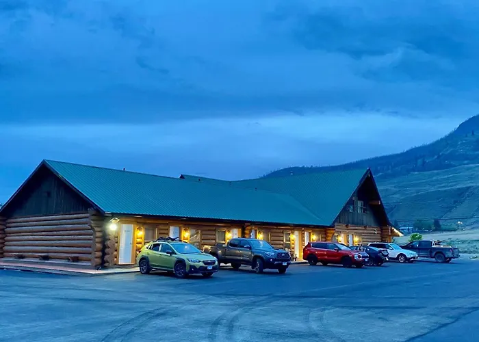 Motels in Cache Creek