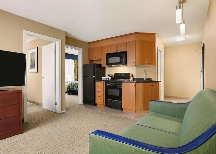 Motels in Oshawa