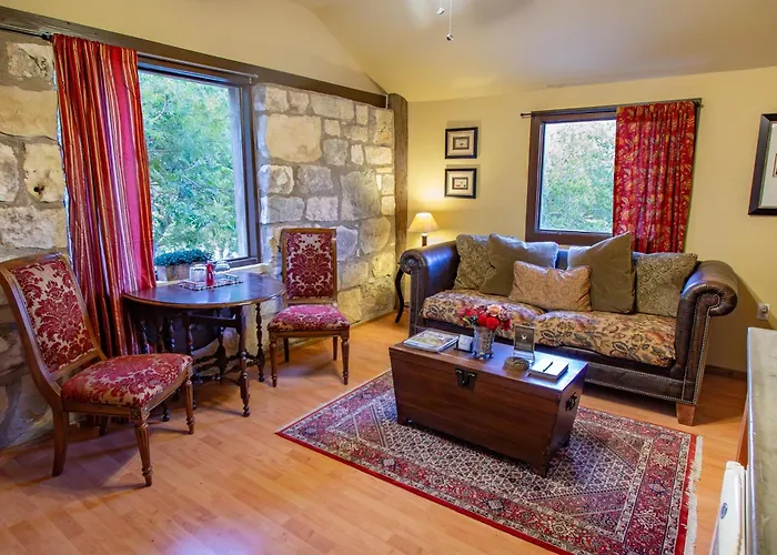 Bed and Breakfast in Fredericksburg
