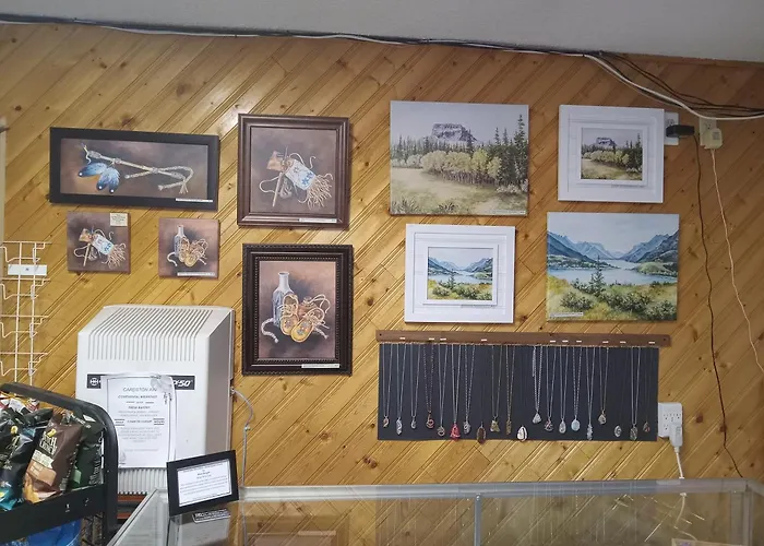 Motels in Cardston