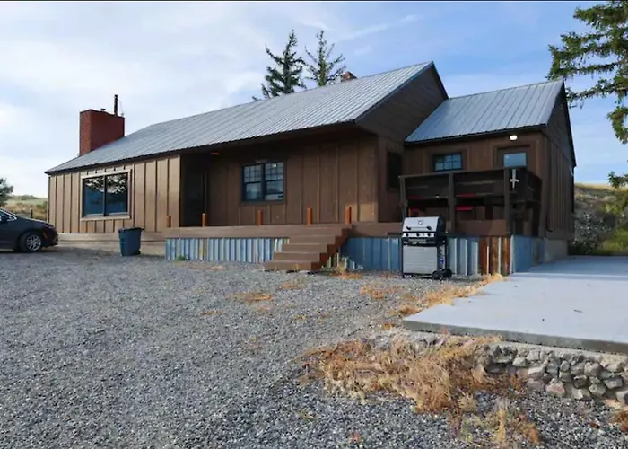 Motels in Anaconda