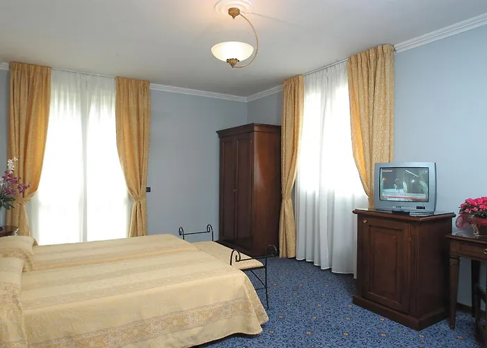 Cheap Hotels in Modena
