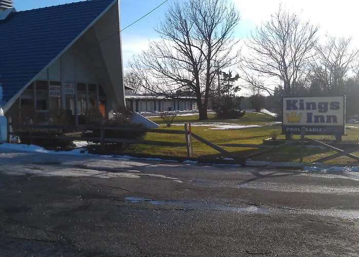 Motels in Strongsville