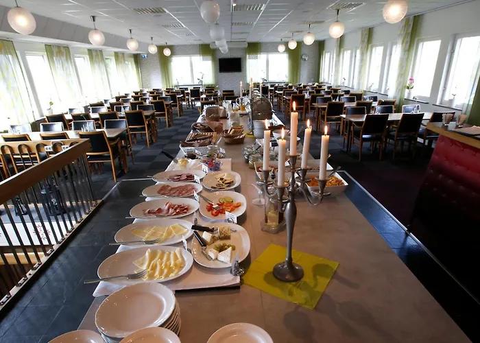 Motels i Mantorp