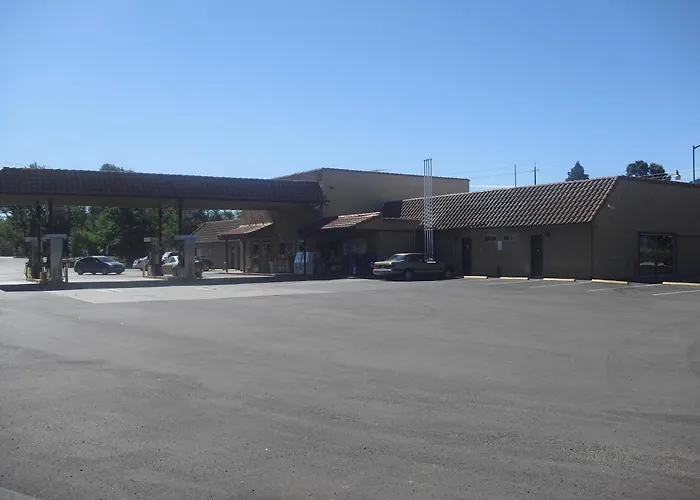 Motels in Kelseyville