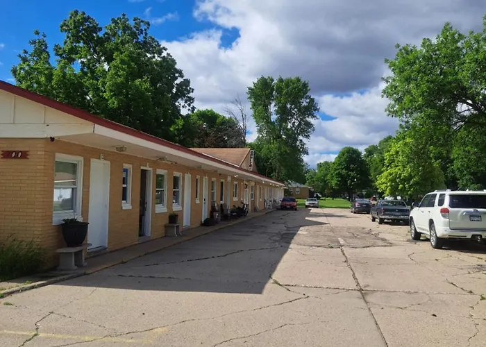 Motels in Hutchinson