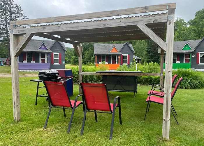 Motels in Randolph