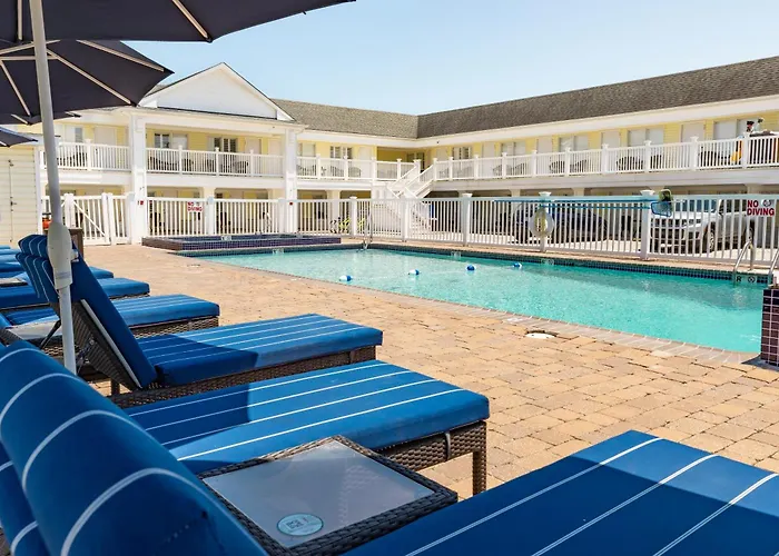 Motels in Harrington