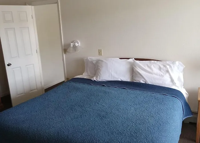 Motels in Marquette