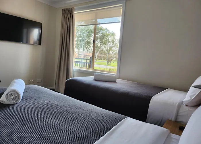 Motels in Cootamundra