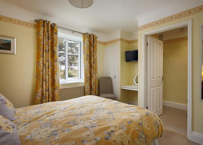 Bed and Breakfast in Looe