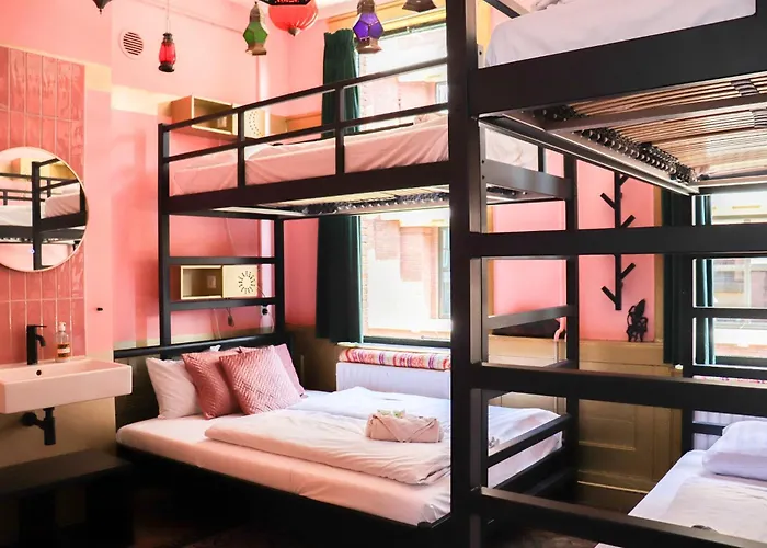 Hostels in Best