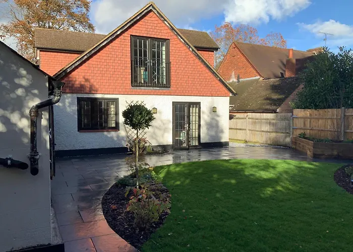 Bed and Breakfasts in Camberley