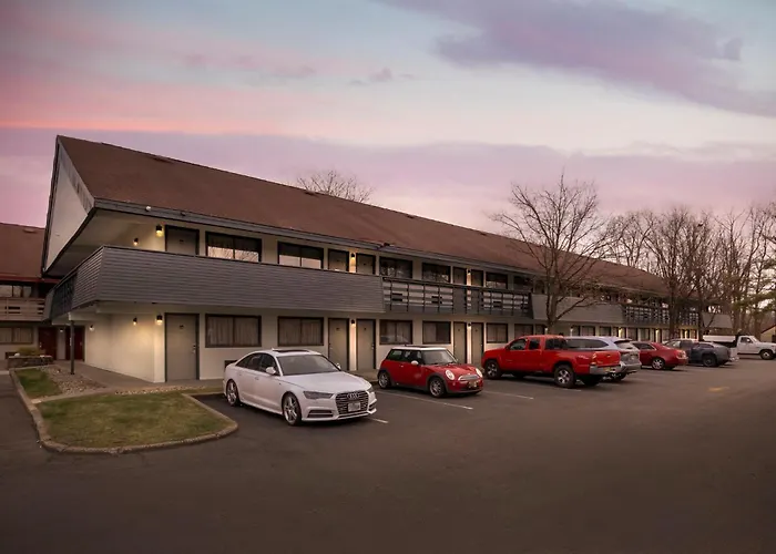 Motels in Parsippany