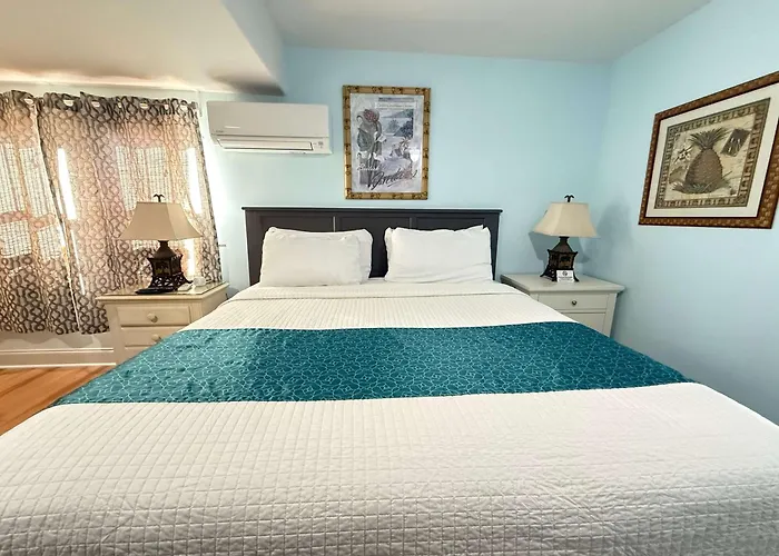 Motels in Frisco