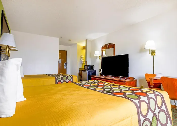 Motels in Fulton