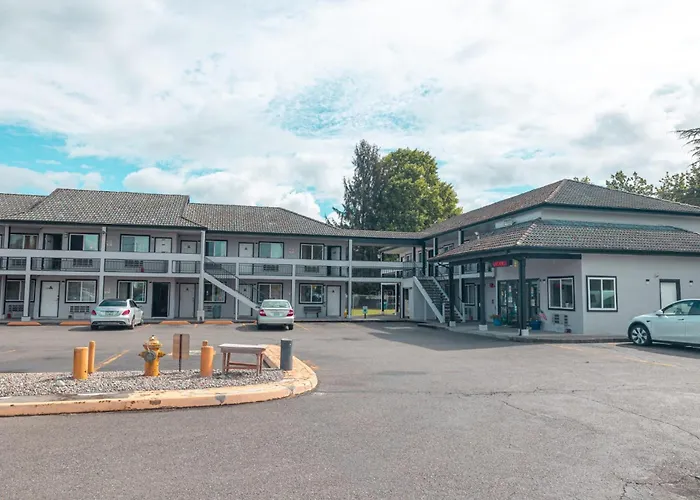 Motels in Sumner
