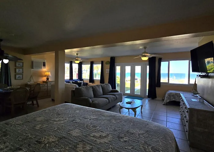 Motels in Floridana Beach