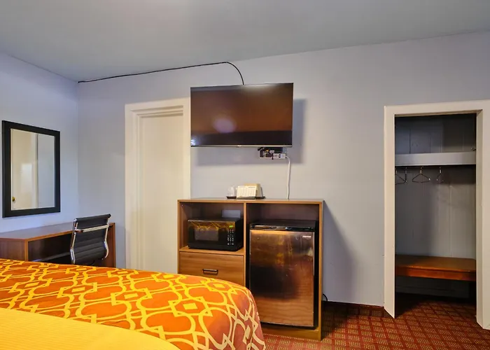 Motels in Medicine Lodge