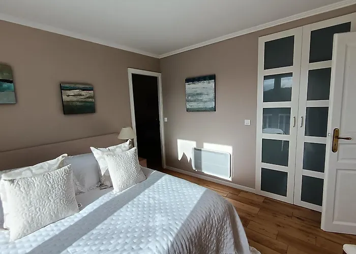 Chambres d'hotes à Castelnau-de-Montmiral